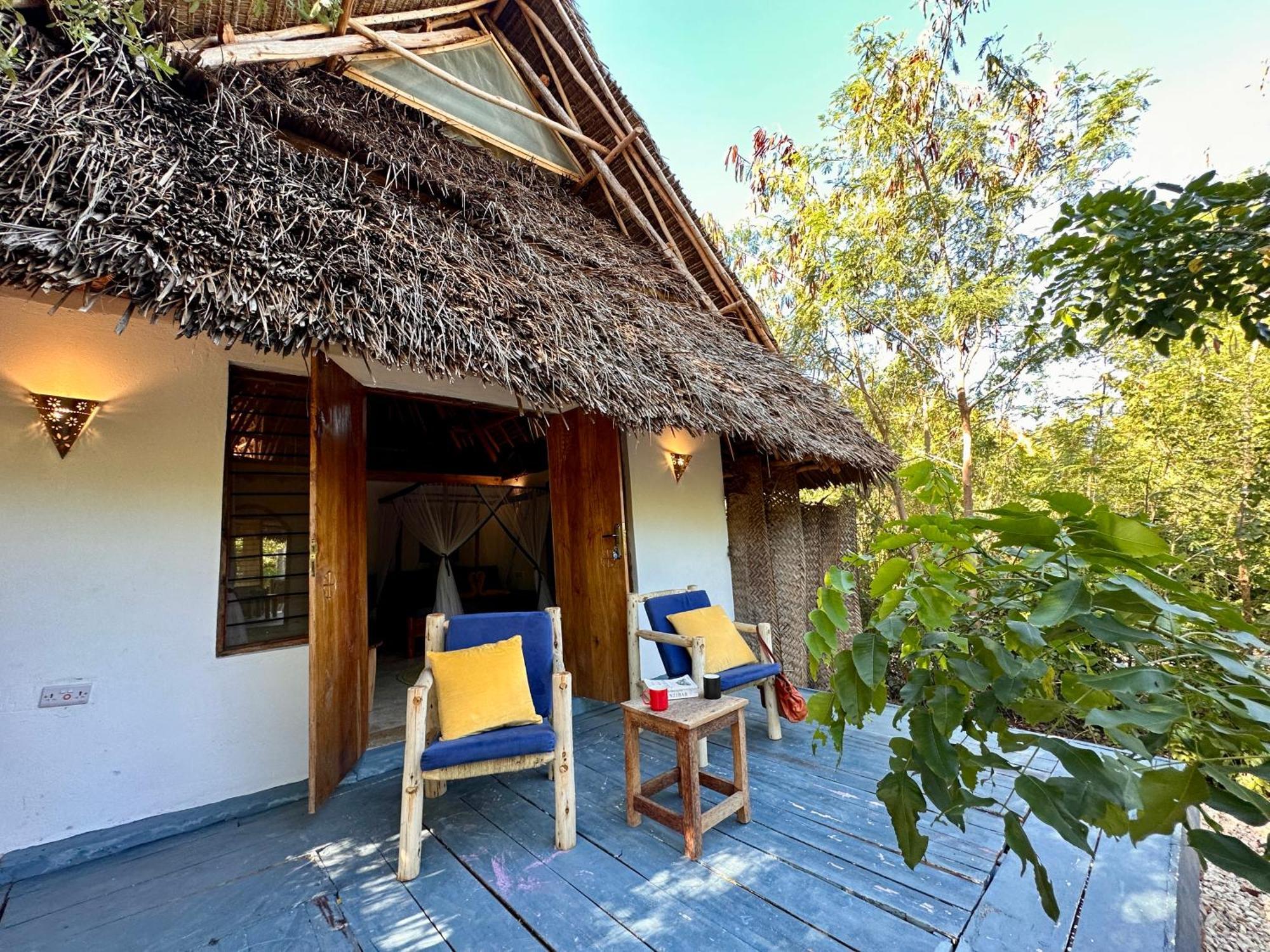 Hotel Kameleon Blue Kizimkazi Esterno foto